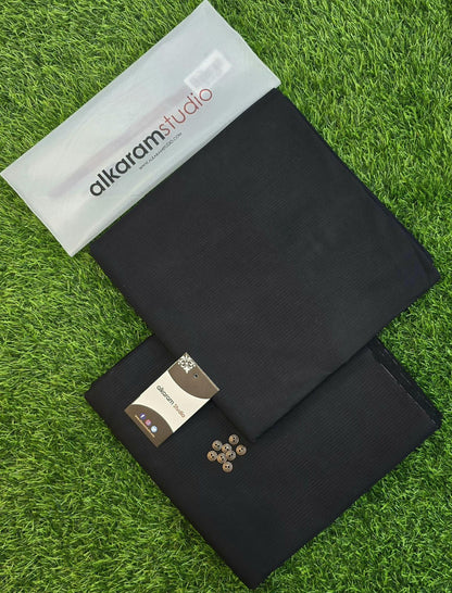 Alkaram Premium Soft Texture Cotton – Gents Fabric | Summer 2025 | 4.5 Meter | Gift Bag + Buttons - Deewan E Kharidar