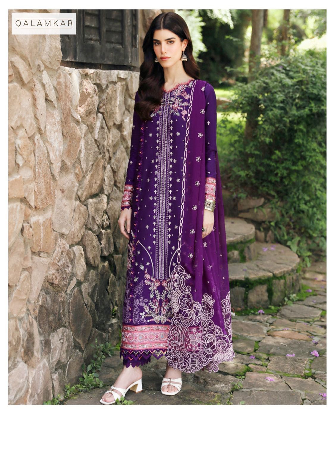 Zarqash 3-Piece Banadora Lawn Suit – Full Embroidered Front & Sleeves with Bamber Dupatta | BA872 - Deewan E Kharidar