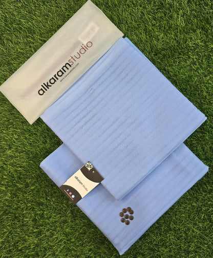 Alkaram Premium Soft Texture Cotton – Gents Fabric | Summer 2025 | 4.5 Meter | Gift Bag + Buttons - Deewan E Kharidar